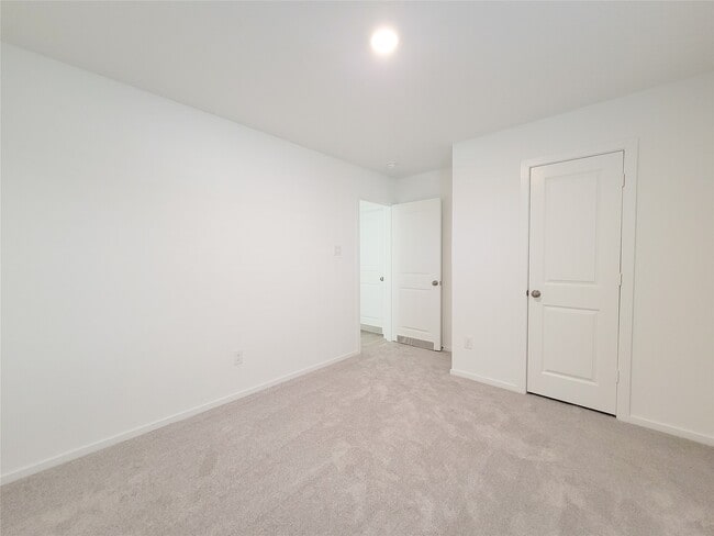 Photo - 1603 Windrose Bnd