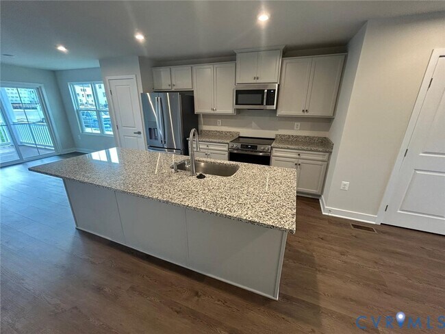 Photo - 9098 Chapwith Dr