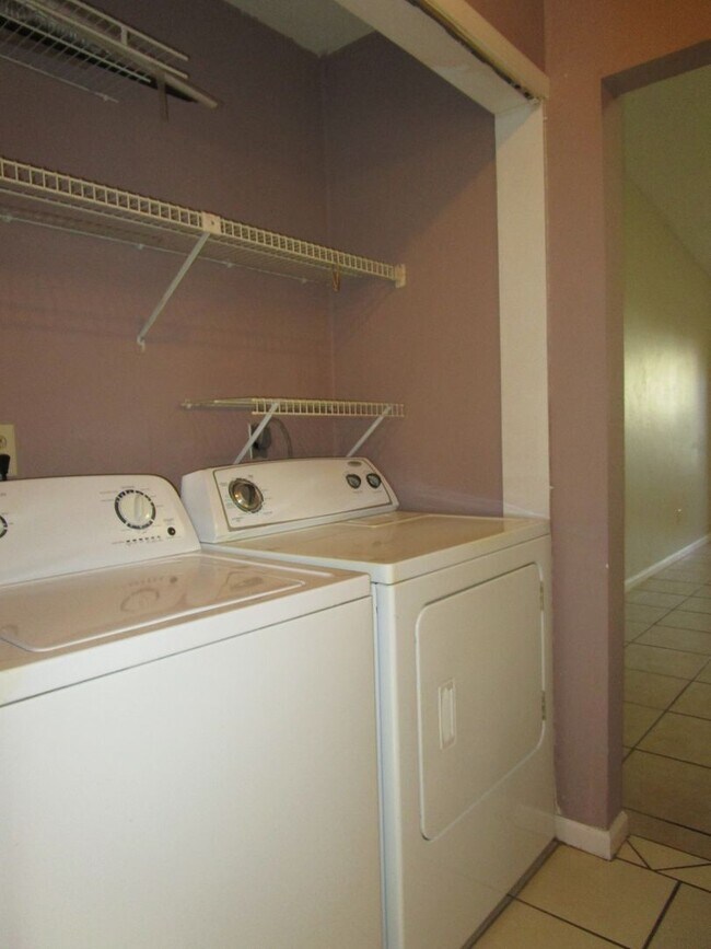 Photo - 218 White Dr