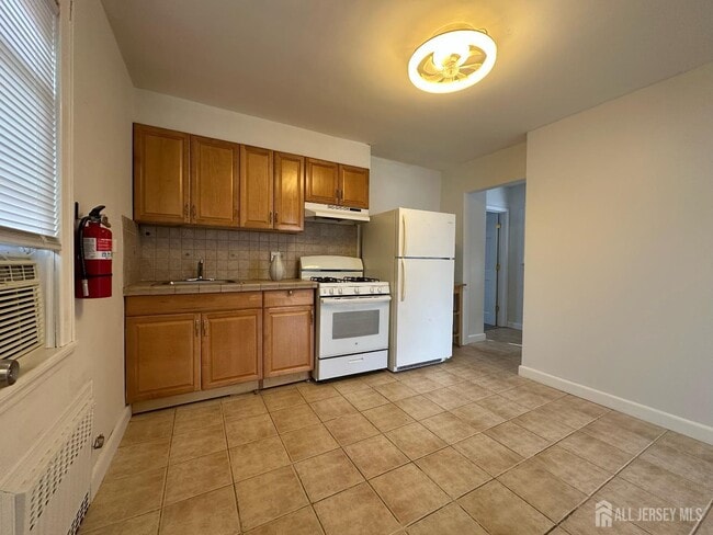 Photo - 16 Wheeler Ave