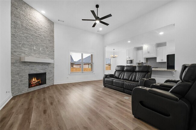 Photo - 7105 SW High Meadow Blvd