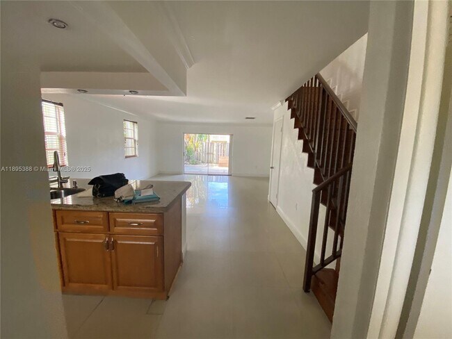 Photo - 8405 SW 137th Ave