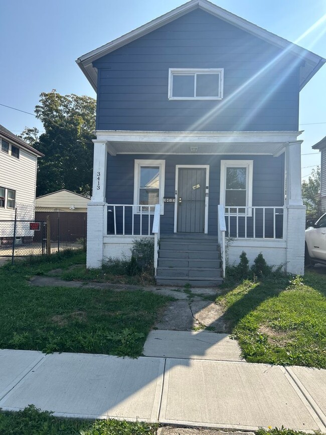 3 bedroom, 1 bath single family house - 3 bedroom, 1 bath single family house