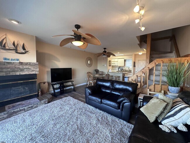 Photo - 227 N 36th Ave