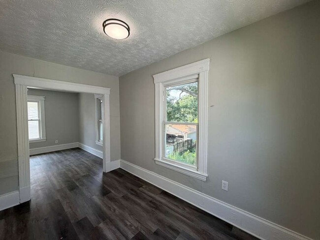 Photo - Comfortable & Convenient West Side Living