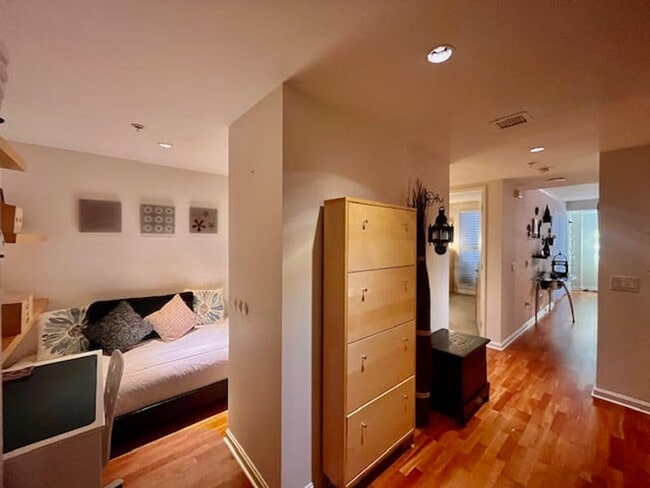 Photo - Perfect Blend of Elegance & Comfort at the...