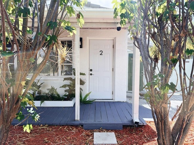 Photo - 1726 Thomas St Unit 2
