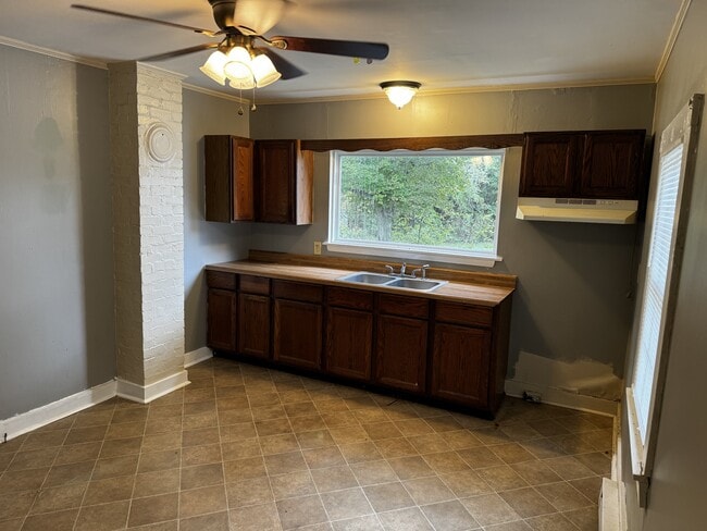 Photo - 3520 Dulaney Rd