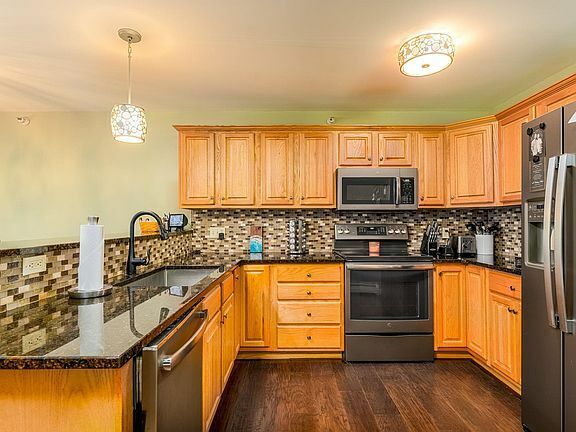 Building Photo - 34 Fecteau Cir Unit 25 Rental