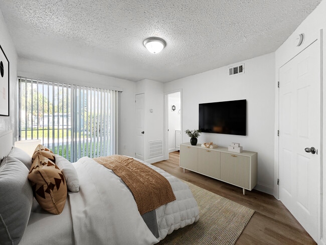 Photo - Cinnamon Cove Apartments