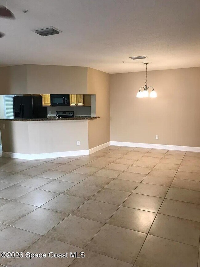 Photo - 7667 N Wickham Rd Unidad 1407