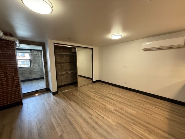 Photo - 160 Liberty St NE Unit M20