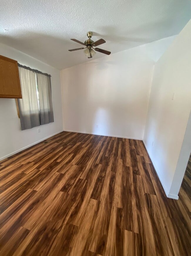 Photo - 510 E 42nd St