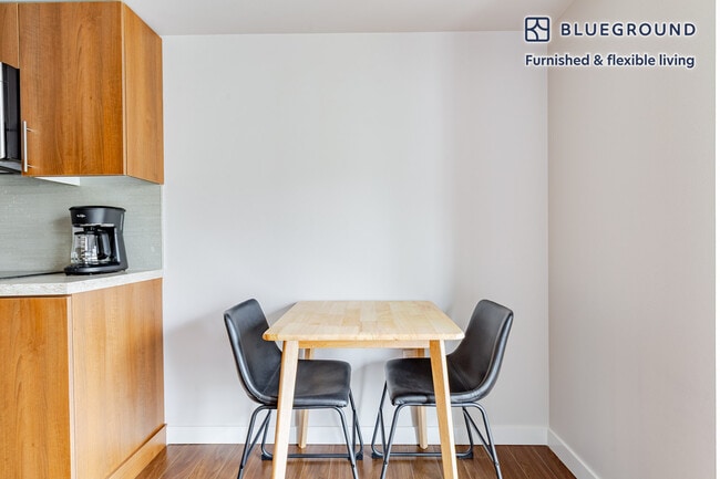 Photo - 10333 Main St Unit FL3-ID833