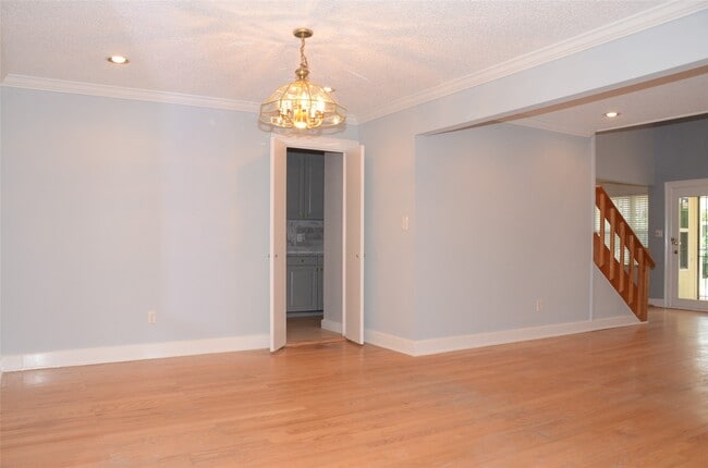 Photo - 6502 Briar Terrace Dr