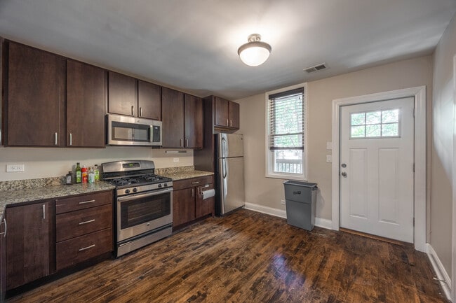 Photo - 4849 N Seeley Ave Unit 1