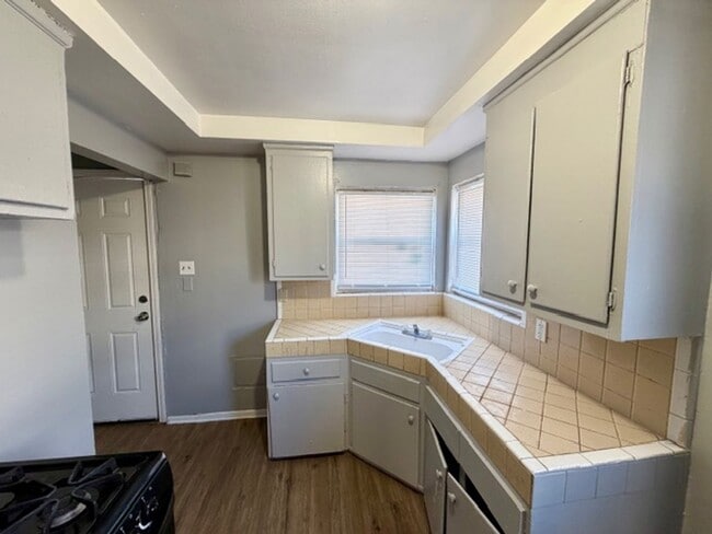 Photo - 3 Bedroom 1 and 1/2 Bath Home for Lease. Welcome Section 8