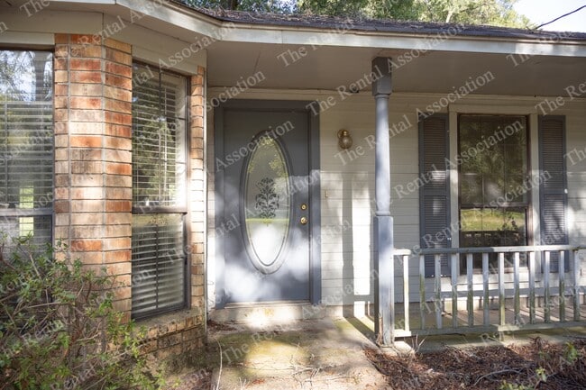 Building Photo - 1288 Swartz Fairbanks Rd Rental