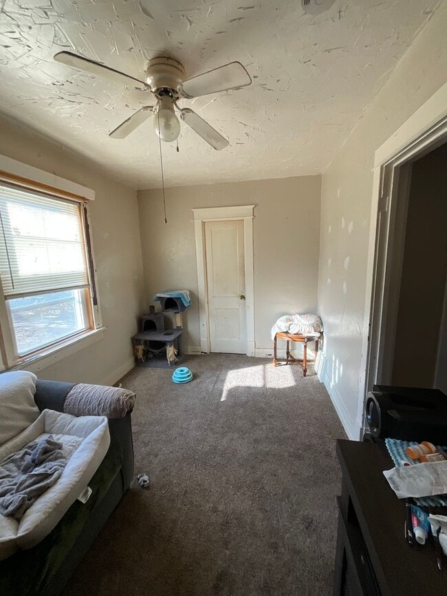 Photo - 8714A W Mitchell St Unidad 8714A W Mitchell St - 2