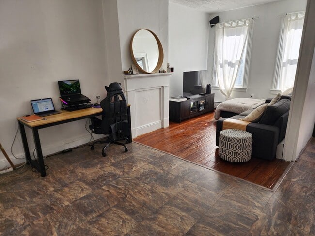 Photo - 337 Pavonia Ave Unit 2