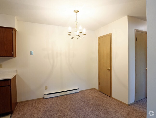 Photo - Eastwyck Apartments