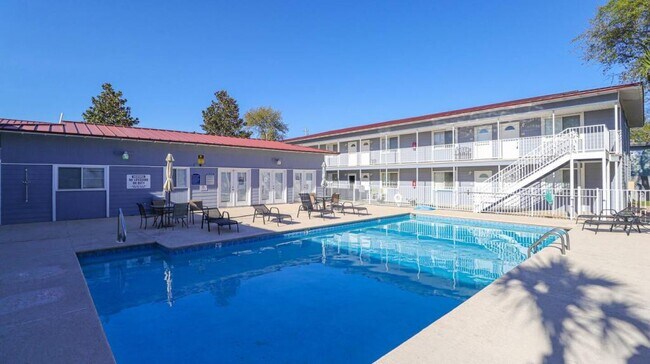 Photo - 1664 Beach Blvd