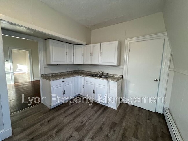 Photo - 189 Exchange St Unit 3