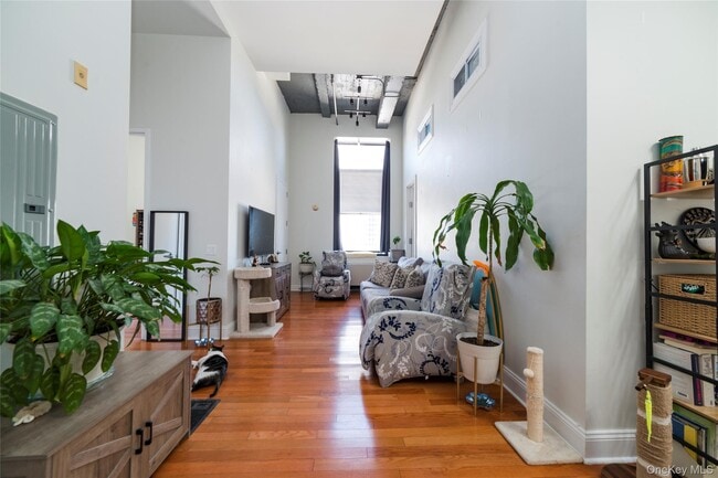 Photo - 25 Leroy Pl Unit 501