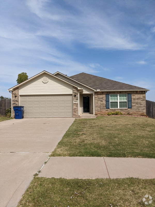 Building Photo - 1801 West Antler Way Rental