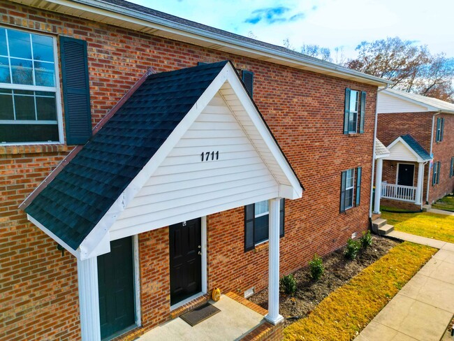 Building Photo - 1711 Baltimore Dr Unit 1711 Baltimore Drive;  C