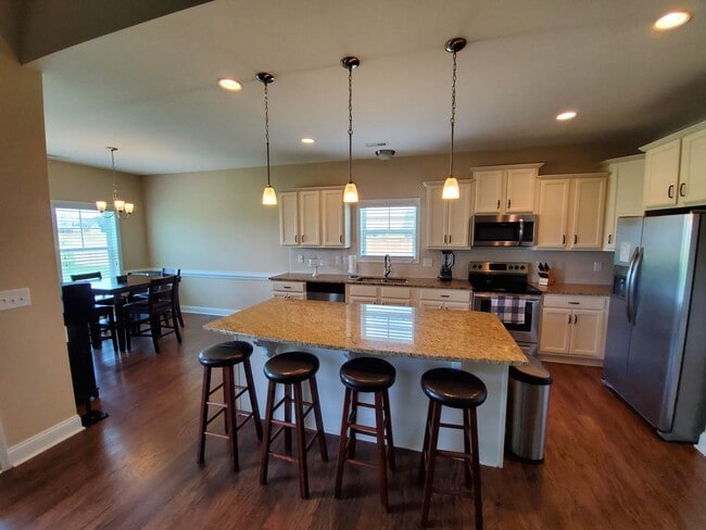 Photo - 205 Korbel Dr