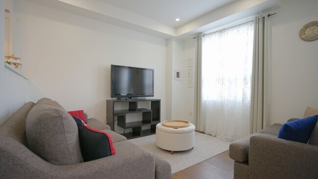 Photo - 7155-7155 Magistrate Terrace