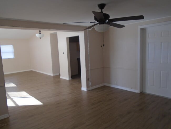 Photo - 1110 Kirkland Dr