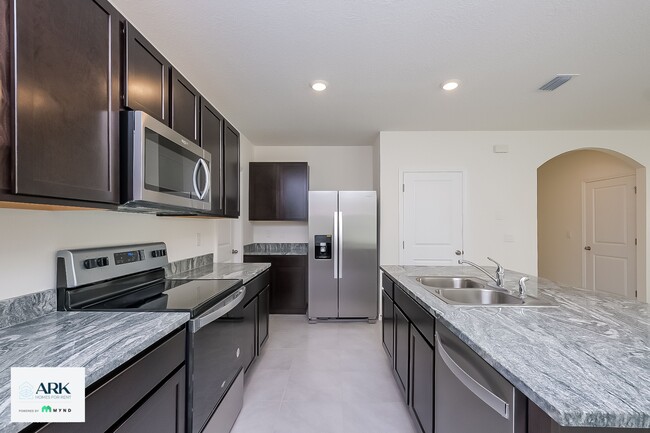 7560 Cypress Walk Dr