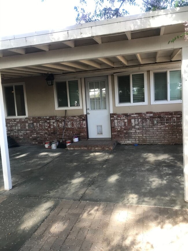 Photo - 14993 Yucca Ave Unit #A