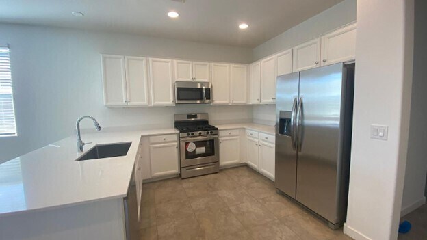 Photo - 5 Bedroom, 3 Bath Home Available Now!