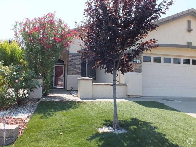 Building Photo - 3/2 Folsom Broadstone Village with outdoor... Rental