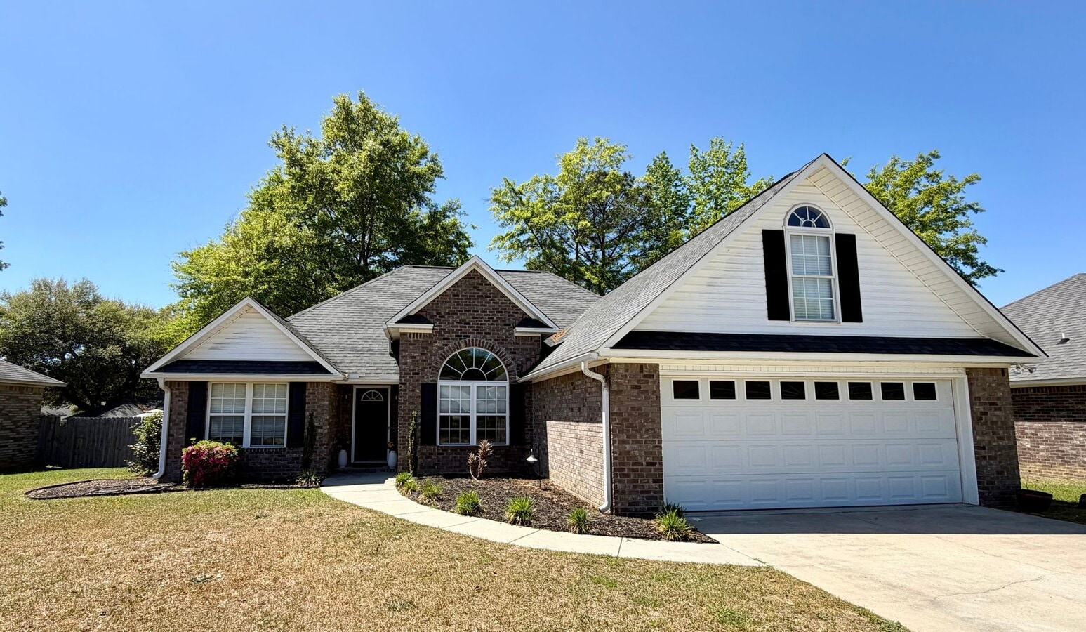 Williamsburg Subdivision! Close to SHAW AFB! - Williamsburg Subdivision! Close to SHAW AFB!