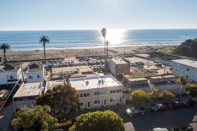 Photo - 116 Marina Ave Unit 116