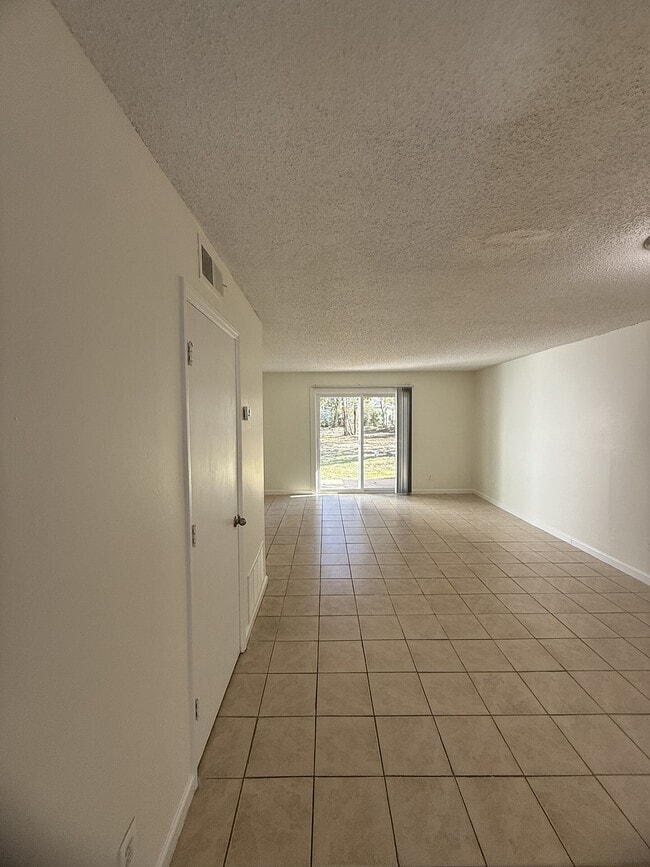 Townhome Two Bedroom, One and Half Bath