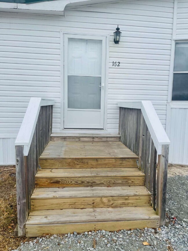 Photo - 3 BR, 2 BA doublewide in Pikeville school district