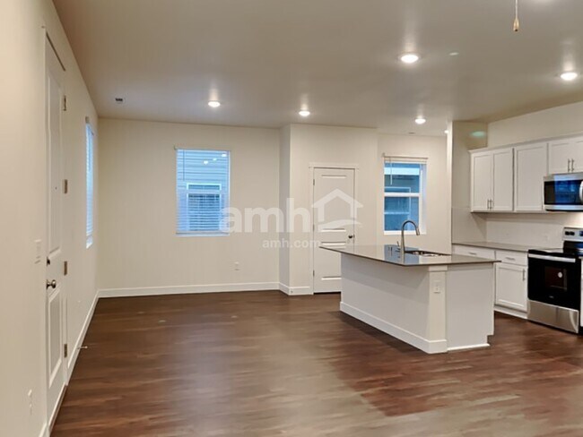 Photo - 4718 87th Ave NE