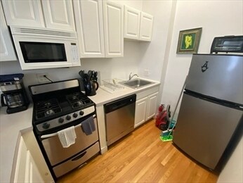 Photo - 670 Tremont St Unit 6