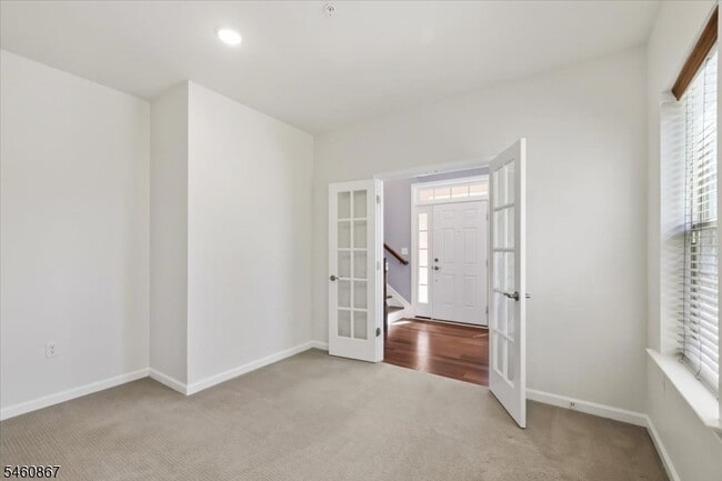 17 Cortland Ct