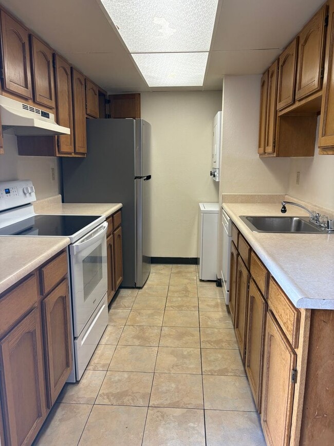 Photo - 5107 Rainbow Harbour Cir