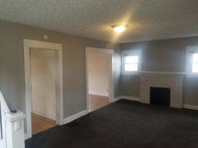 Photo - 558 Neale Ave SW