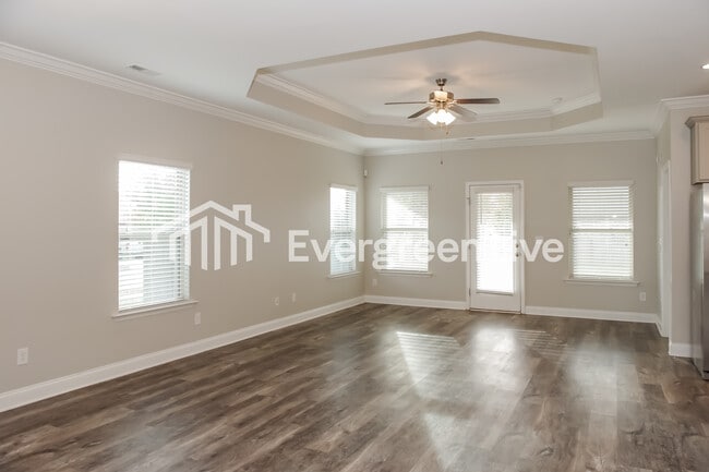 Photo - 100 Edensmith Dr