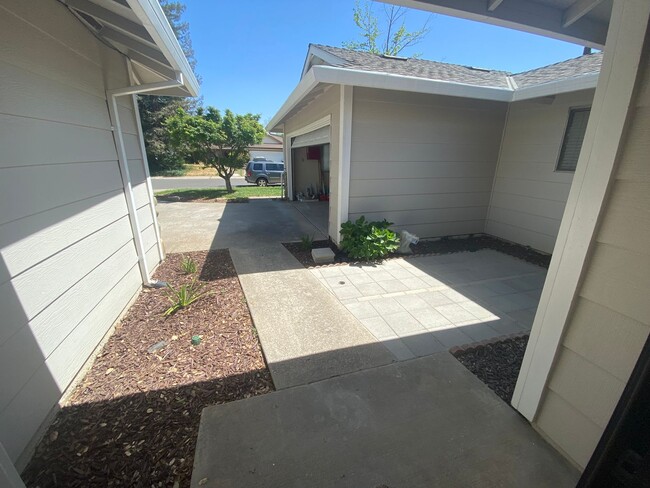 Photo - Great 3 Bedroom Home in Citrus Heights