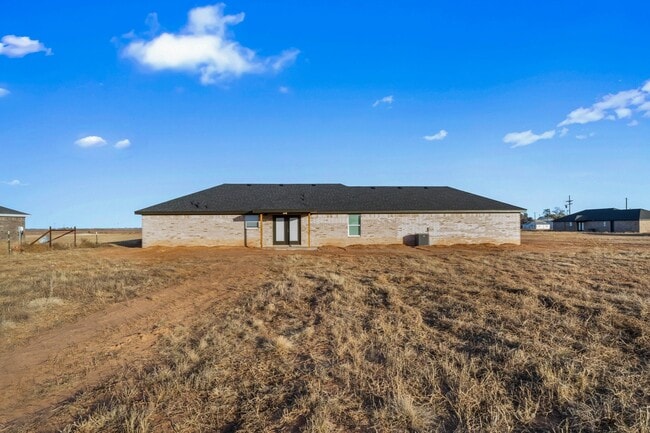 Photo - 10213 N County Rd 2800