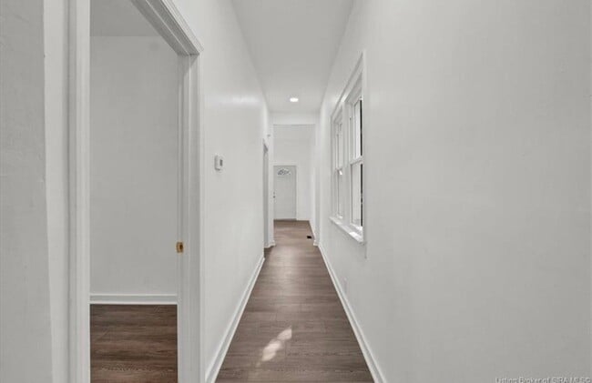 Photo - 829 Meigs Ave